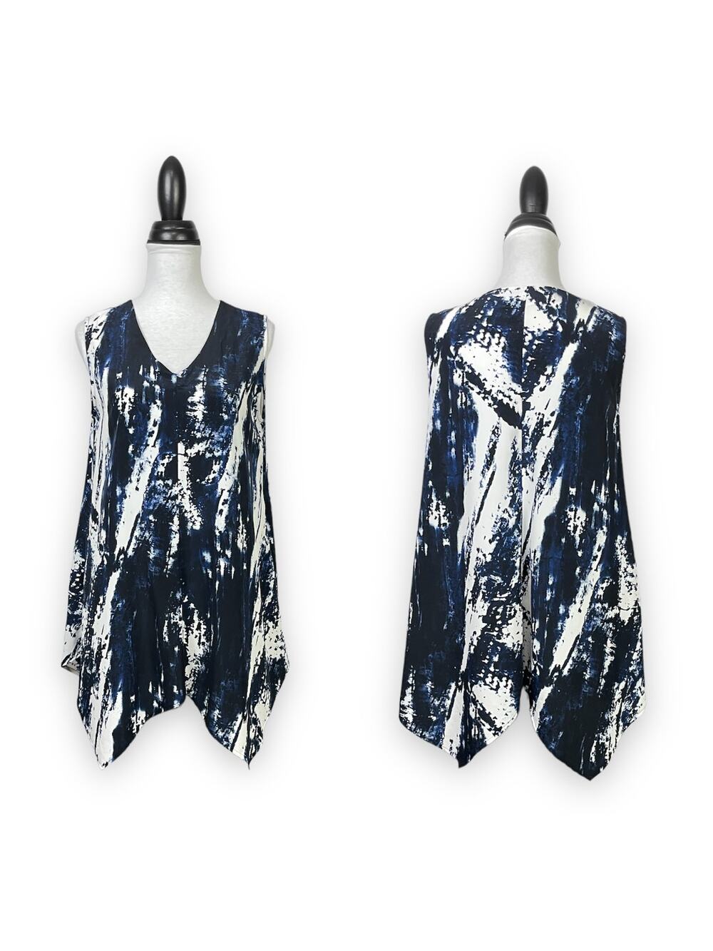 Niche | Navy Blue & White Watercolor Print Handkerchief Sleeveless Tunic Blouse